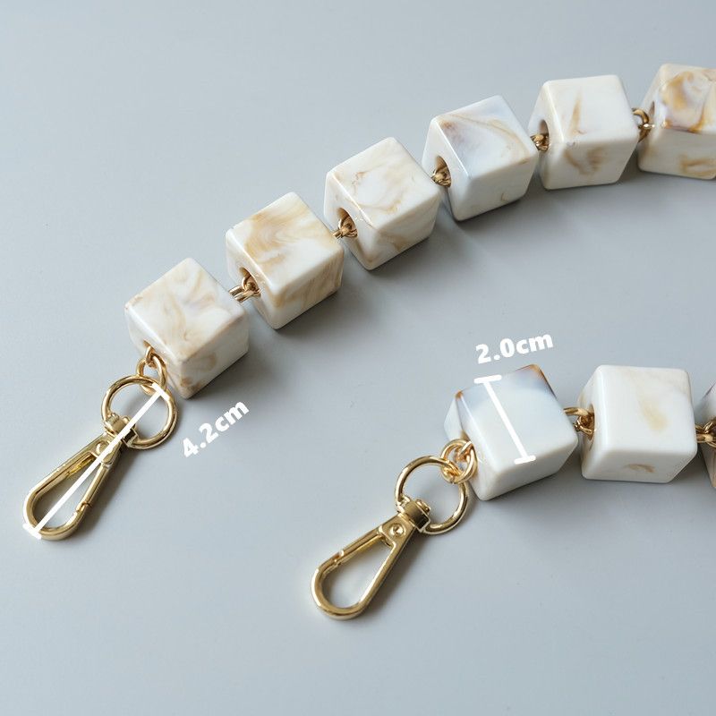 Fashion Vintage Handmade Color-Block Square Resin Bag Handheld Acrylic Bead Chain_voghion.com