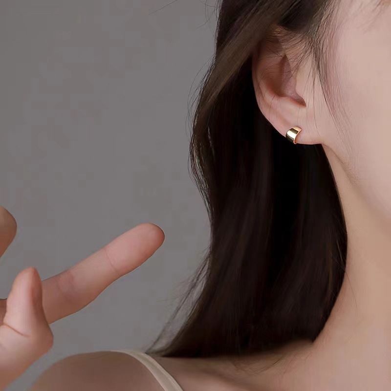 Orecchini a bottone con osso per uomo, stile minimalista, design geometrico liscio di nicchia per donna 2021_voghion.com