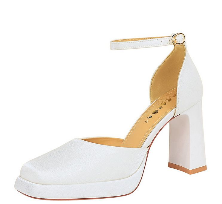 Elegant Strappy Sandals With Hollow-Out Design - Chunky Heel, Square Toe, Comfortable Rubber Sole - Sizes 34-40 Satin Square Head High Heels_voghion.com