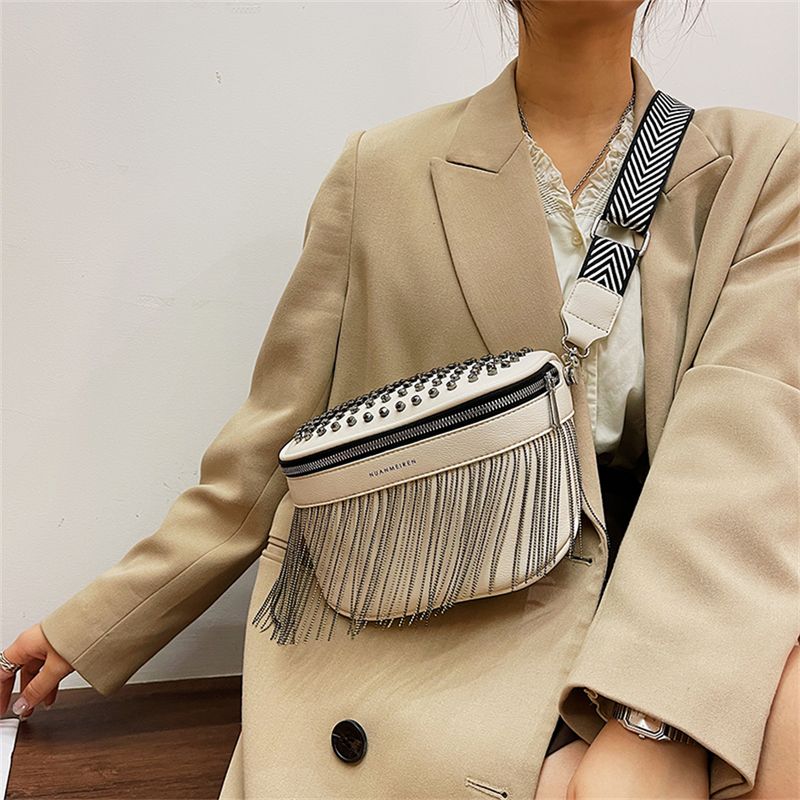 Luxus Frau Brust Mode Quaste Leder große Kapazität Crossbody Sling Frauen Taille Tasche Casual Niet Design Reise Sac_voghion.com