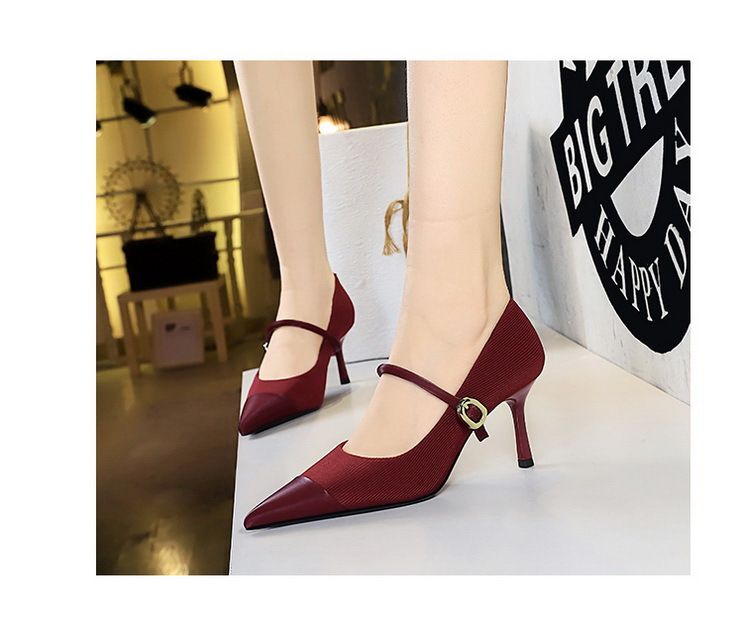 9116-A3 Banquet Thin Shallow Mouth, Pointed Headlight, Core Velvet Metal Buckle, Straight Strap, High Heels, Single_voghion.com