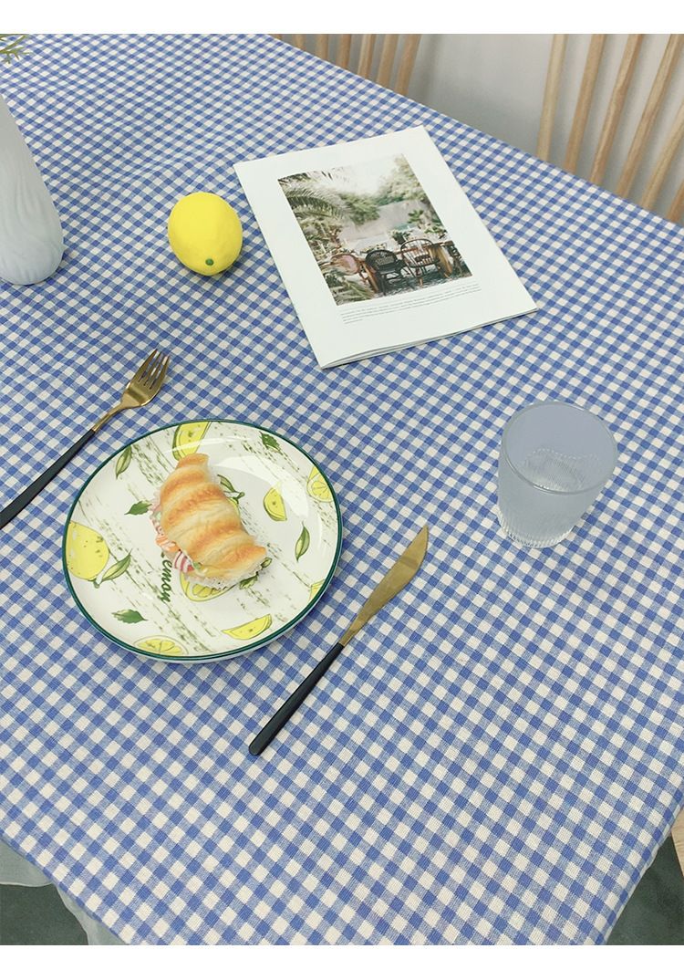 Nordisch blau karierte Tischdecke mit Saum – 100 % Polyester, rutschfest und hitzebeständig, Abdeckung in mehreren Größen für Esstisch, Couchtisch und Schreibtisch_voghion.com