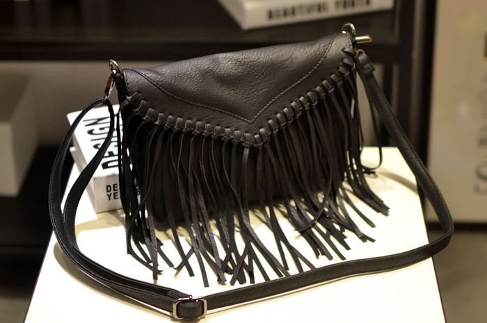 Casual Messenger Solid Color Satchel for Women Pu Leather Tassel Shoulder Bag Single Belt Flaps Crossbody Bags_voghion.com