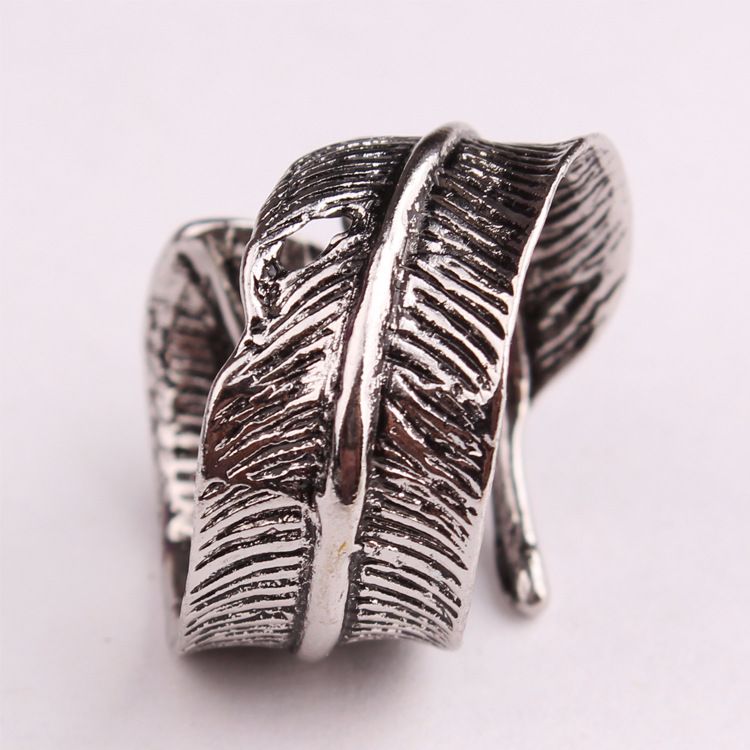 Chu Qiao's Legend of Zhao Liying's Same Hidden Weapon, Leaf Feather Male and Female Open Finger Blade Ring, Handpiece_voghion.com