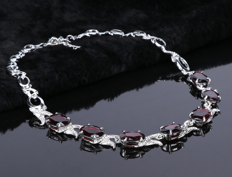 Set di gioielli per collana alla moda in cristallo rosso da sposa. Accessori per orecchini da sposa con perline africane da donna_voghion.com