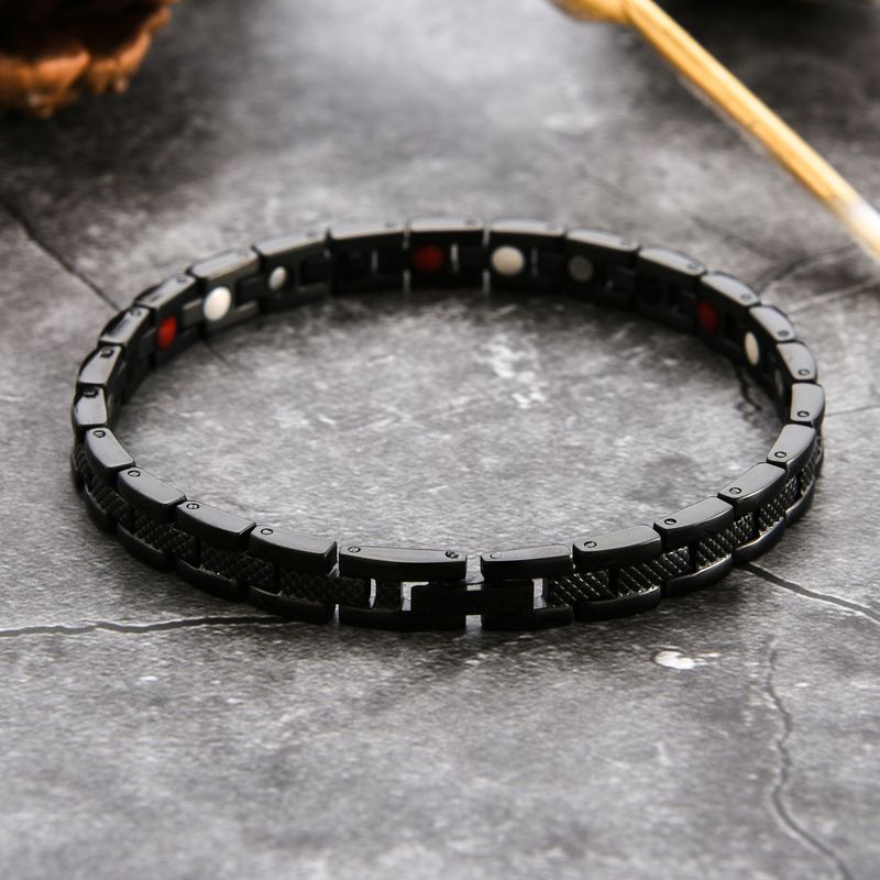Damenschmuck Beliebtes Titanstahl-Energiemagnet-Damenarmband Edelstahlarmband_voghion.com