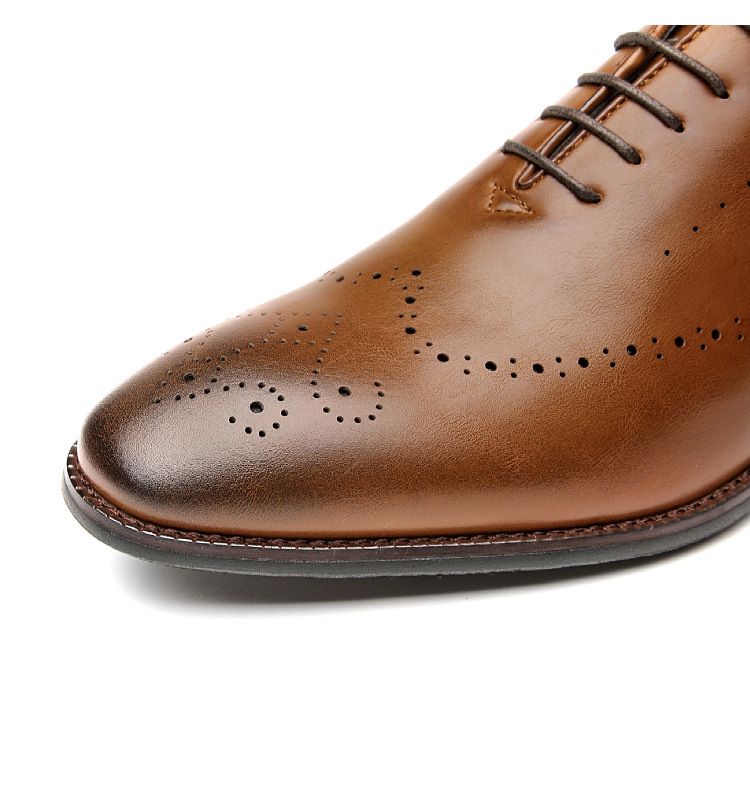 Chaussures de ville Oxford en cuir pour homme WalkPrime, collection printemps 2024, style brogue sculpté, style derby, élégantes et raffinées, fabriquées à la main et polies._voghion.com
