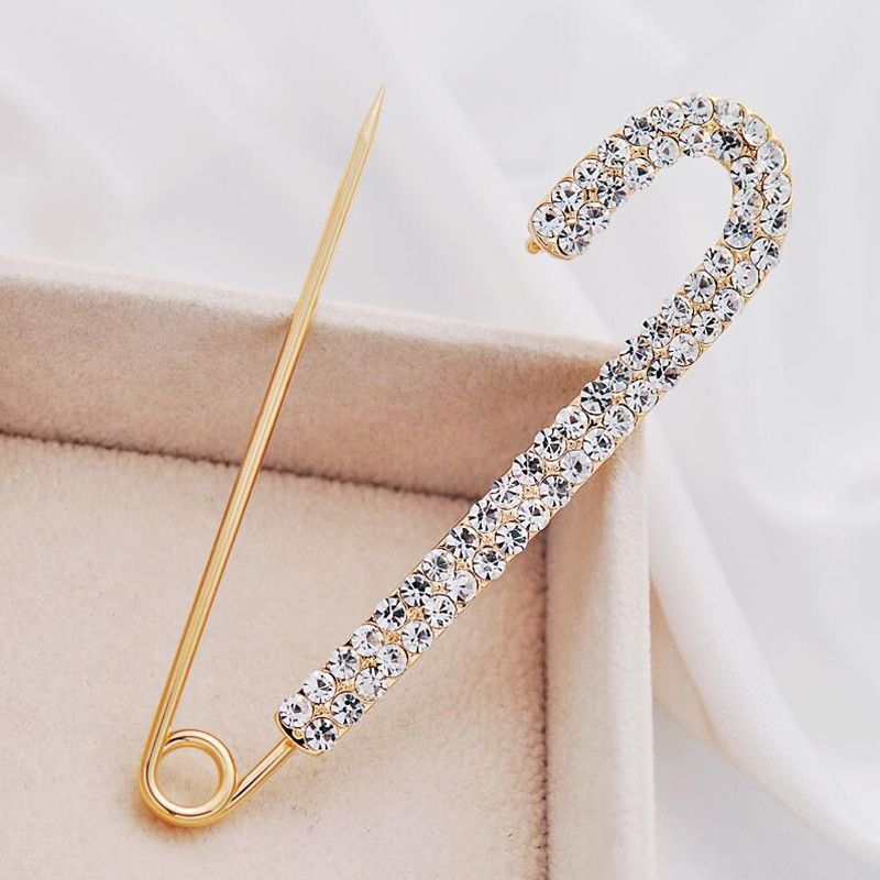 Simple Rhinestone Large Pin Buckle Pin Korean Clothing Accessories Sweater Accessories Men And Women Clothes Cardigan Jacket Brooch_voghion.com