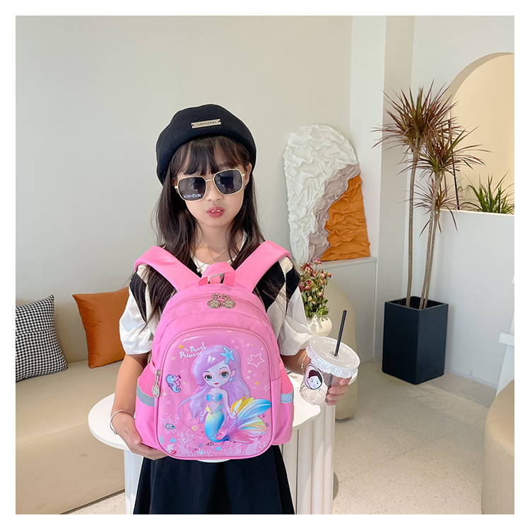 Kindergarten, Cartoon 3D Hartschale Kinder für große, mittlere, kleine Klassen, süße Prinzessin und leichte_voghion.com