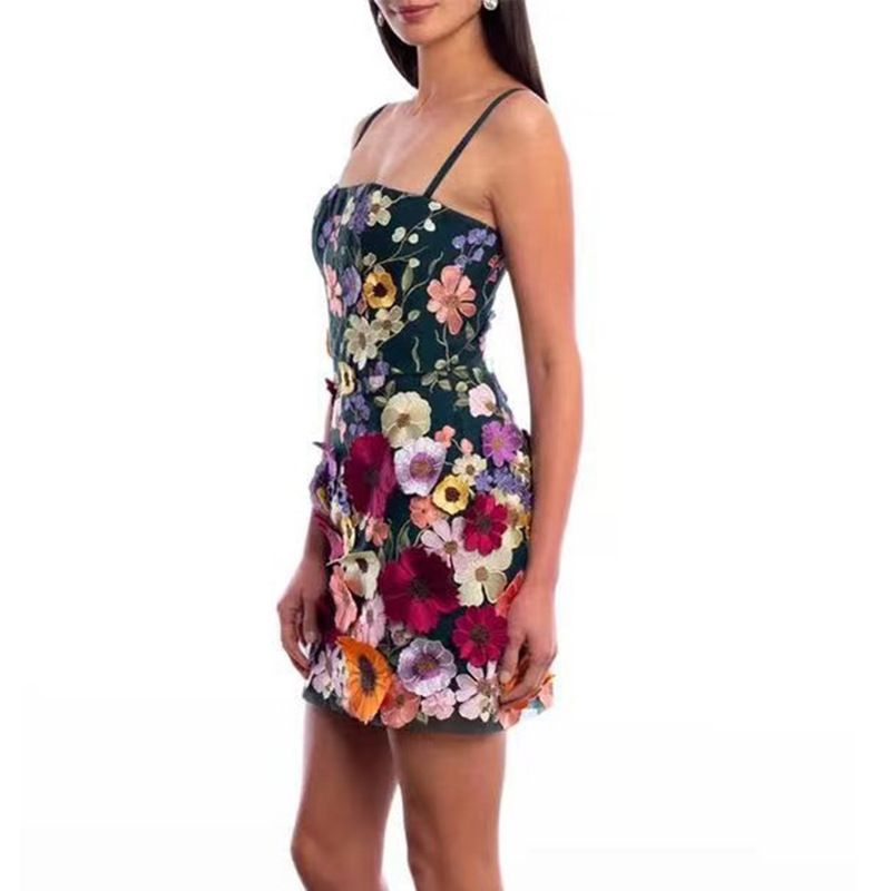 Spring 2025 New Style Elegant Three-dimensional Flower Mesh Splicing Heavy Embroidery Suspender Dress Short Skirt_voghion.com