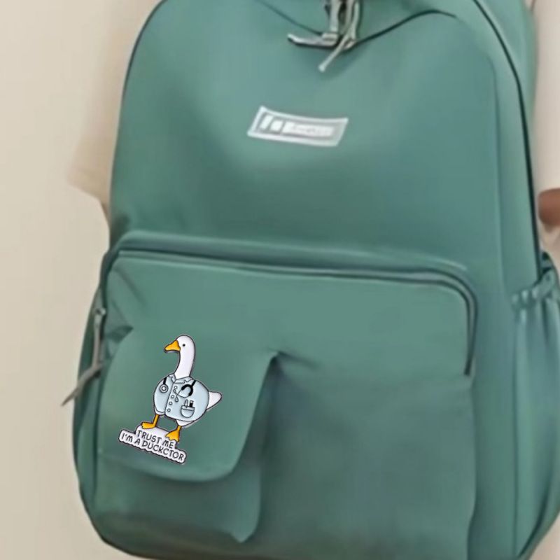 Neue Ente Arzt Legierung Emaille Brosche Cartoon Niedlichen Tier Abzeichen Kleidung Tasche Hut Zubehör_voghion.com