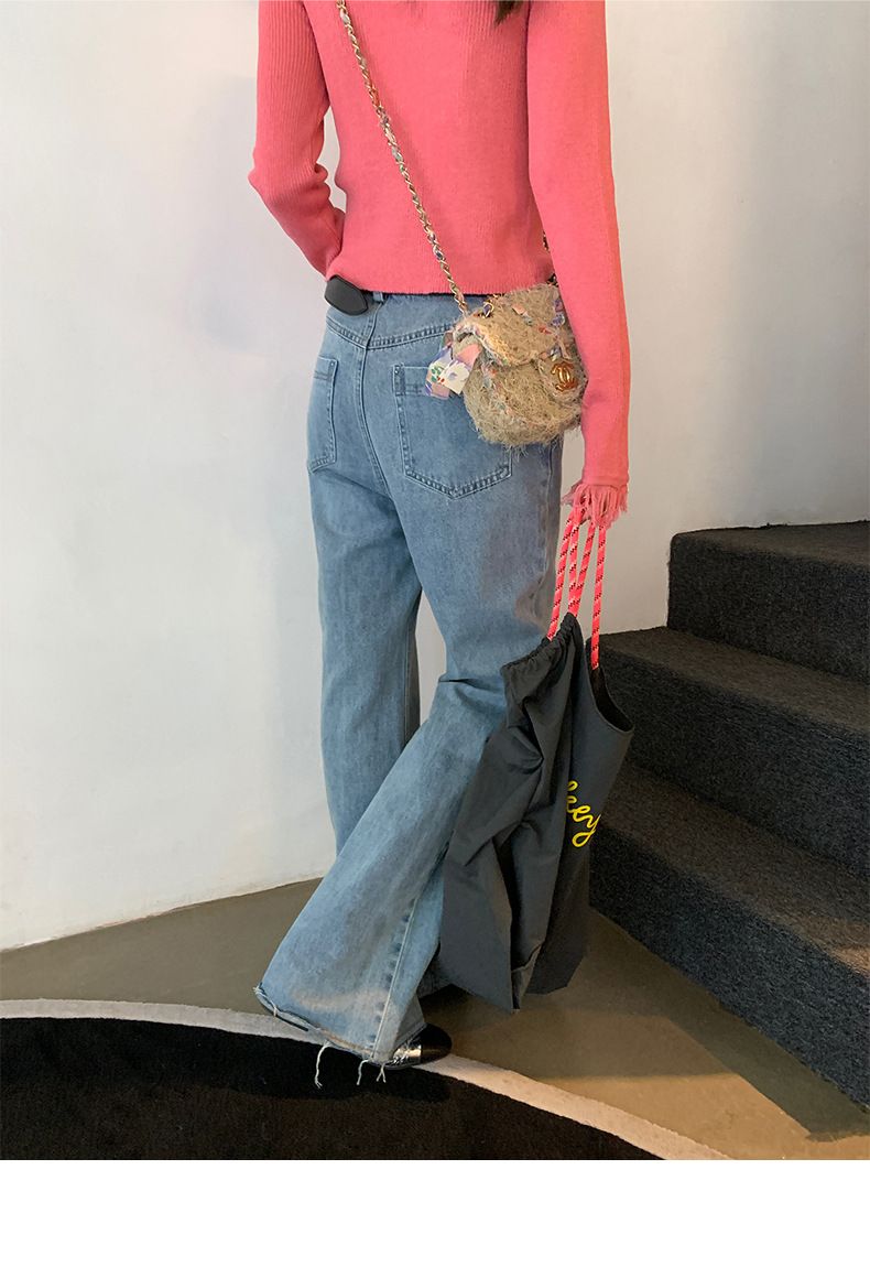 Pull court en maille à col rond et poignets à pompons pour femme, coupe ajustée. Aucun retour ni échange._voghion.com