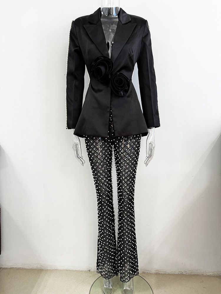 K Nouveau costume de fleur tridimensionnelle de perles creuses de mode; pantalon en maille de paillettes de perles._voghion.com