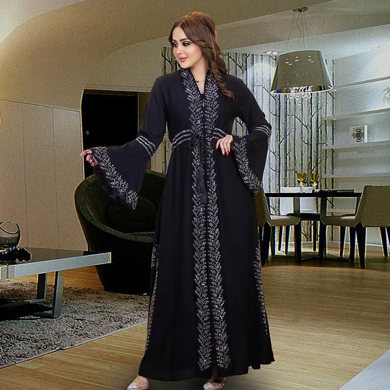 Verve Muslim Abaya Arabischer Kaftan Übergröße Damenkleid mit ausgestellten langen Ärmeln 8840_voghion.com
