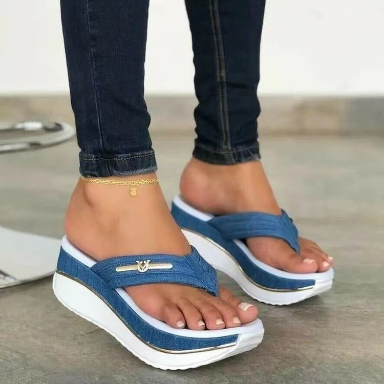 Sandalias de cuña grande con suela gruesa para mujer, chanclas con clip para el verano, informales, de moda, para exteriores, UN 2022_voghion.com