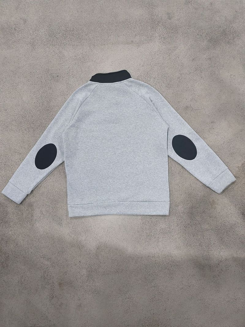 "Herren-Sweatshirt mit Fleecefutter und Reißverschluss – Oversize-Pullover mit Stehkragen und Patchwork"_voghion.com