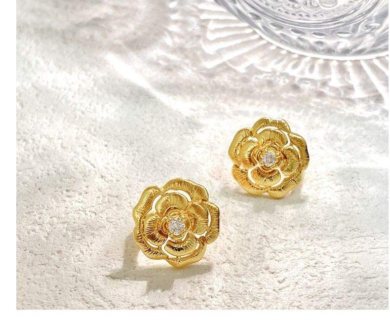 Orecchini pendenti con diamanti singoli intarsiati a camelia da donna, con design originale a forma di fiore cavo lucido, squisiti orecchini pendenti spazzolati._voghion.com