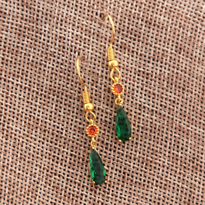 Anime Emerald Hall Stessi orecchini in rame e zircone perché non è necessario alcun foro per l'orecchio_voghion.com