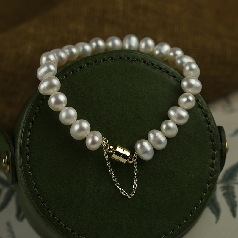 popolare braccialetto di perle d'acqua dolce braccialetto dal design semplice e alla moda braccialetto elegante in stile corte_voghion.com