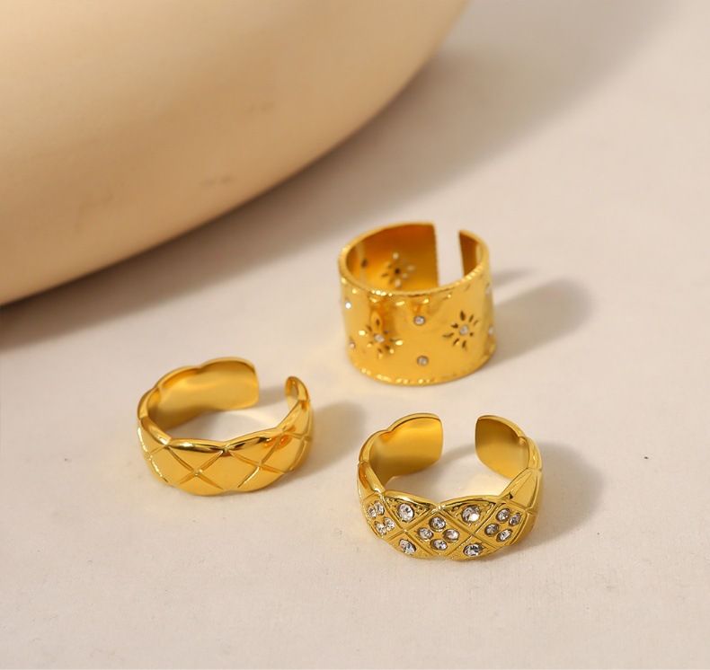 Women's Jewelry French Retro Palace Style Carved Ring Hollow Design Titanium Steel Non Fading Ring Female High End_voghion.com