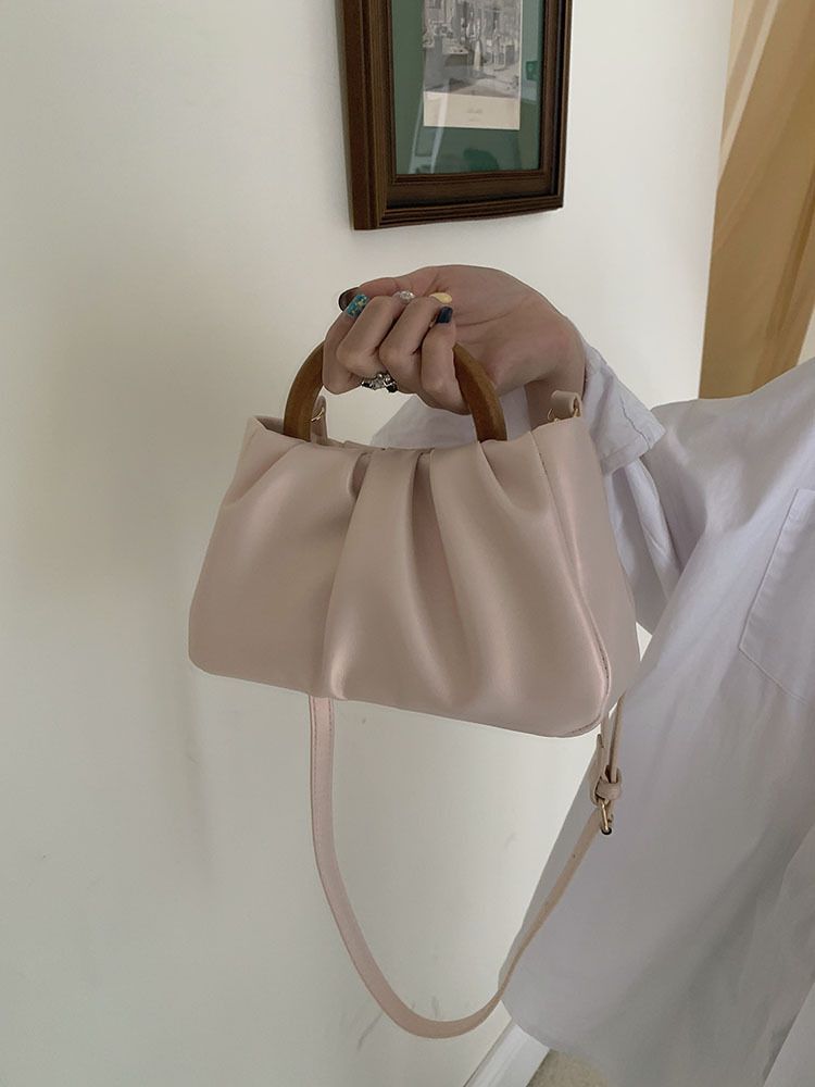 Borsa a tracolla plissettata da ragazza in bianco perla, nuova borsa da donna 2024, borsa da donna alla moda ed elegante_voghion.com