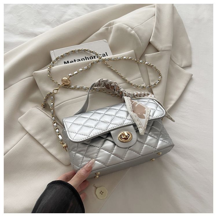 Women's Fashion Shoulder Bag With Quilted Design, Chain Strap & Scarf Detail - Soft PU Crossbody Purse For Daily Commute & Casual Outings_voghion.com