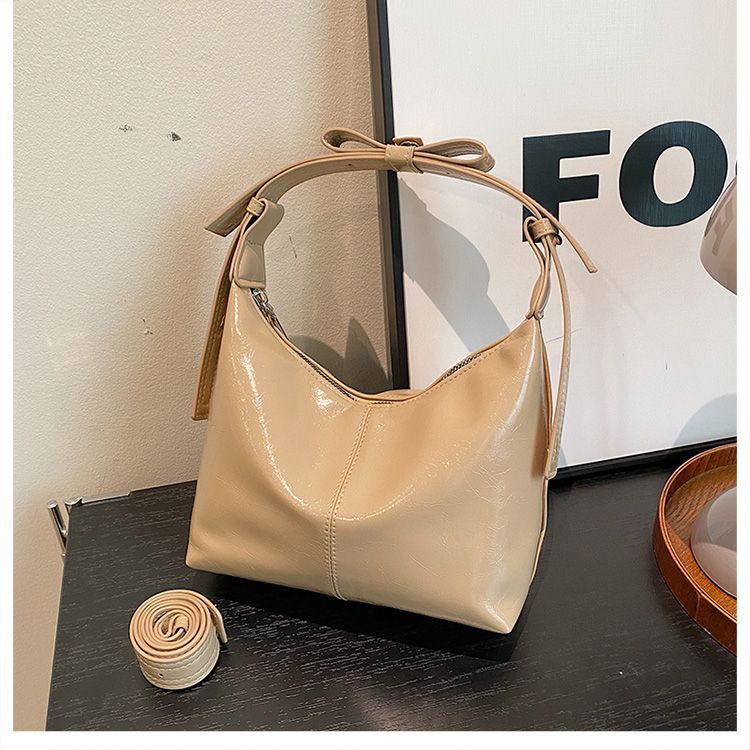 Borsa a mano, borsa a tracolla, borsa a tracolla_voghion.com