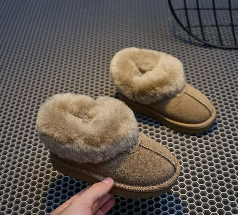 Neve per bambini con fodera in pile, ispessita, nuovo stile 2024, scarpe grandi per ragazze, stivali di cotone per ragazzi, impermeabili e_voghion.com