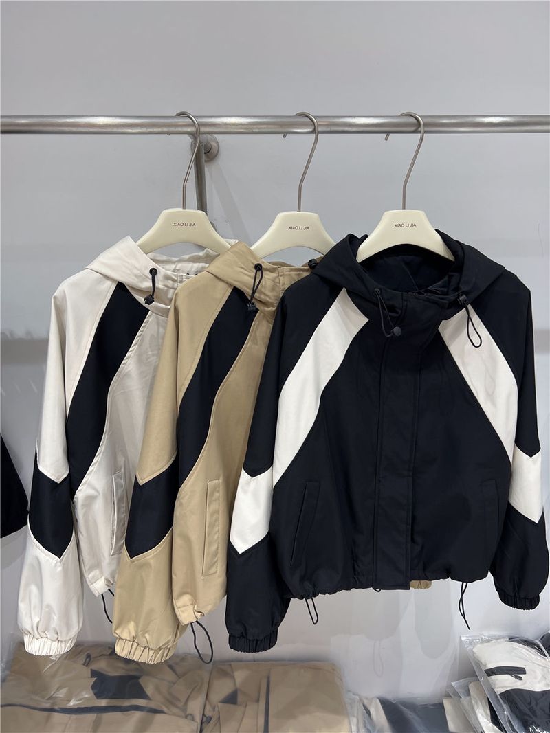 Autumn Outfit Color Block Hooded Women's Top Design Trendy Workwear Baseball Jacket_voghion.com