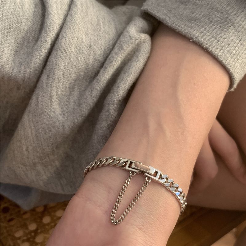 Bracciale in argento thailandese puro con zirconi per donna, bracciale unico con motivo geometrico irregolare cavo, moda di nicchia_voghion.com