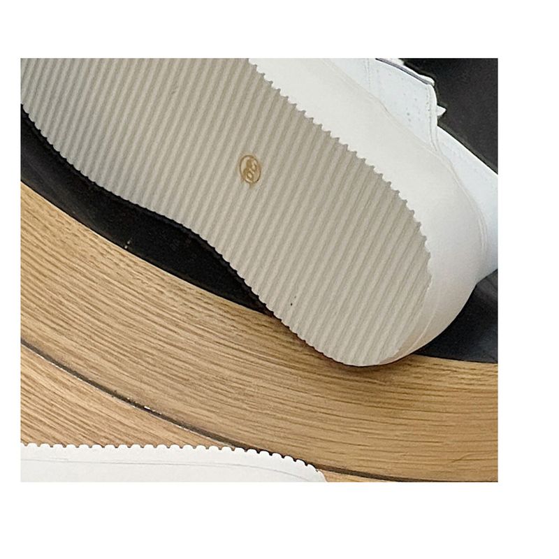 Women's Casual Fashion Versatile Casual Daily Wear Comfortable 2025 Spring Summer New Personalized Niche Lightweight Not Tired Feet Breathable_voghion.com