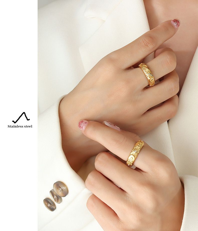 Vintage Design Court Style Ring Inlaid With Zircon Relief Sun Moon Ring Titanium Steel Plated Men's And Women's Rings_voghion.com