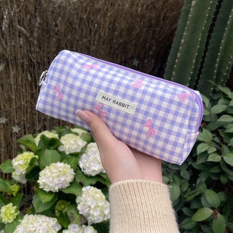Begge Checkered Bow Makeup Bag - Large Capacity & Cute (Stylish Cosmetic Pouch For Girls)_voghion.com
