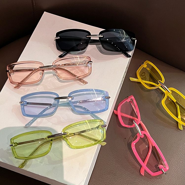 LazyZoom Occhiali da sole retrò senza montatura quadrati color caramella Y2g, stile alla moda femminile, eleganti, facili da abbinare a foto, forma concava_voghion.com