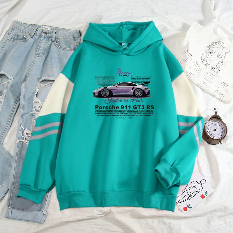 Felpa da uomo in stile americano con blocchi di colore, pullover ampio con stampa di auto sportive di bacche, capospalla alla moda_voghion.com