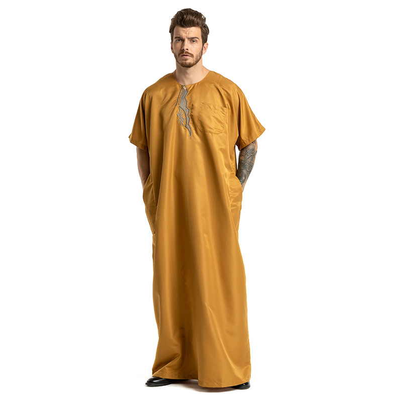 Männerkleeder muslimesch Männerkleed mat gesticktem kuerzen Ärmelen, Ronnhalsmantel fir Männer_voghion.com