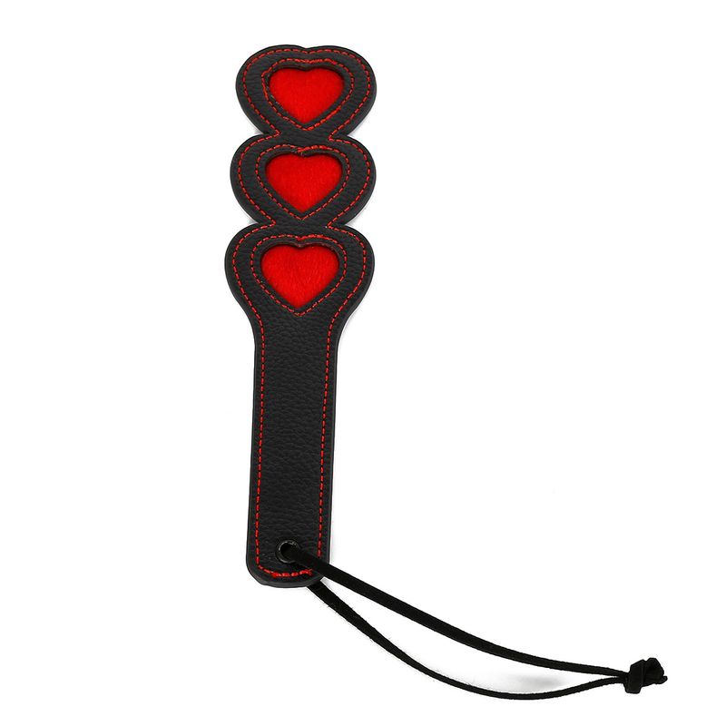 Frusta in pelle a forma di cuore per fetish BDSM e coppie_voghion.com