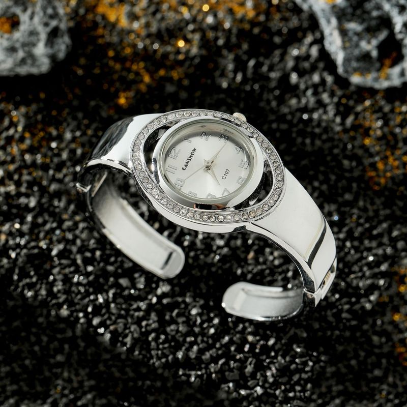 Orologio al quarzo di lusso da donna impreziosito da diamanti, design elegante, cronometraggio di precisione, regalo per fidanzata e amante_voghion.com