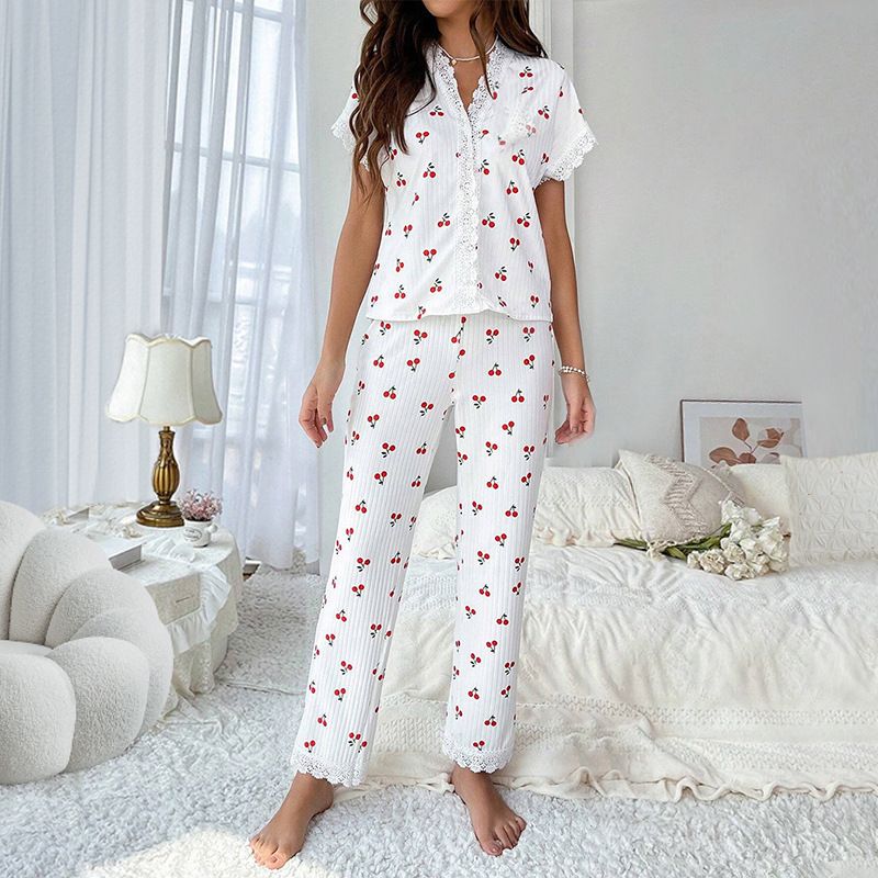 Kirschherzmuster-Pyjama-Set für Damen, Sommer, neues Temperament, V-Ausschnitt, lockere, kurzärmelige Heimkleidung, zweiteiliges Set_voghion.com