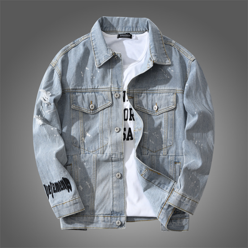 Herrenbekleidung Trend Herren Frühling und Herbst Plus-Size Hellblaue Jeansjacke Drop Shoulder Loose Coat Brief besticktes Oberteil_voghion.com