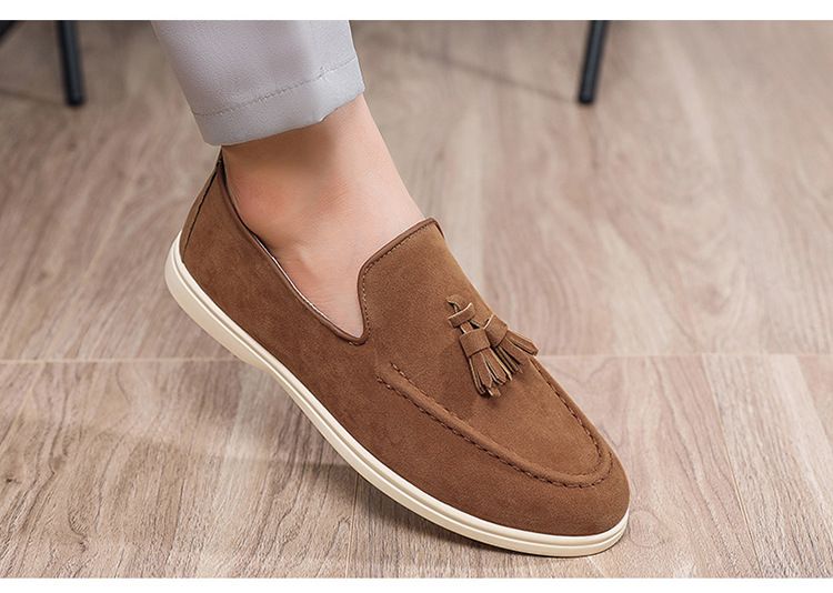 2025 New Casual Loafers For Men British Style Slip-On Moccasins Breathable Comfortable Versatile Soft Sole_voghion.com