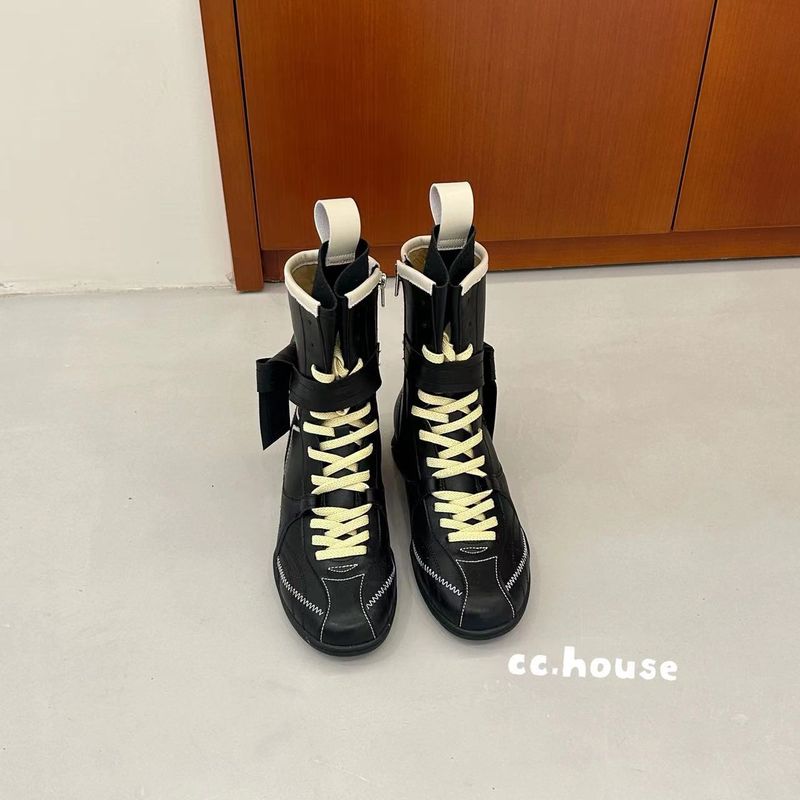 Women Boxing Boots 2025 Spring Height-Increasing Martin For Women, Brown Boxing Suede Round-Toe Lace-Up Sports Boots, Short Boots_voghion.com