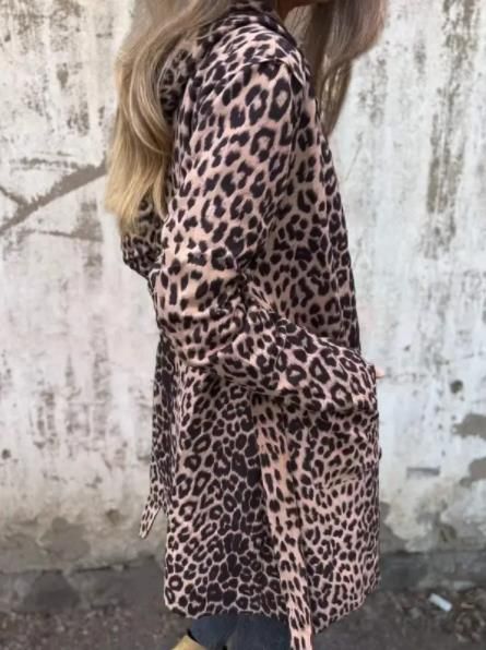 2024 Nuova giacca con cappuccio e stampa leopardata, cardigan, cintura, trench lungo_voghion.com
