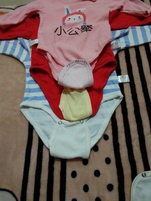 Double-layer Baby's Haggown Extension Piece Pure Cotton Baby's Triangle Haggown Climbing Wear jumpsuit Wrap Fart Clothes Lengthened Cloth Pad_voghion.com