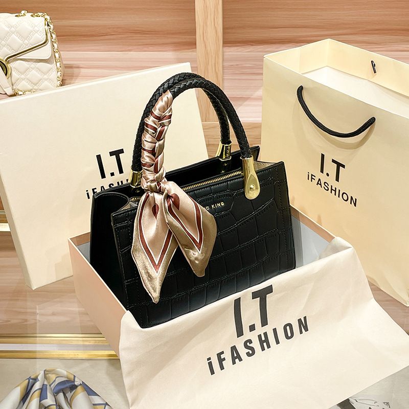 Borsa a mano in pelle da sposa Borsa da sposa rossa Borsa a tracolla da donna Borsa a tracolla Borsa a tracolla in pelle di grande capacità_voghion.com
