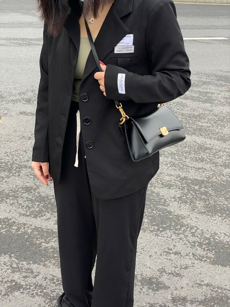 Borsa a tracolla francese per ascelle, 2025, novità da donna, texture di alta qualità, pochette di nicchia,_voghion.com