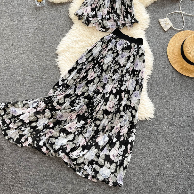 Damen-Urlaubsanzug mit Hosenträgern, kurzes Oberteil für Frauen, schwere Industrie, plissierter Chiffonrock, süßes Blumenmuster, zweiteilig_voghion.com