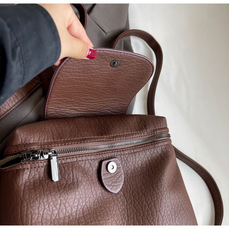 Korean version niche 2024 new dragon bags Xiang trendy fashion student large capacity soft leather backpack_voghion.com
