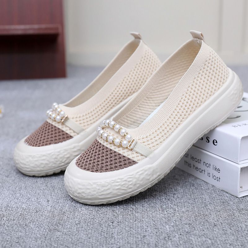 Summer Old Beijing Cloth For Women, Breathable Mesh Casual Mom Shoes, Soft Sole Non-Slip Slip-On Lazy Shoes_voghion.com