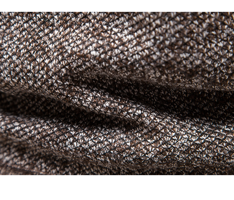 2023 new autumn and winter plus velvet men's large size half turtleneck sweater men's zipper sweater wholesale_voghion.com